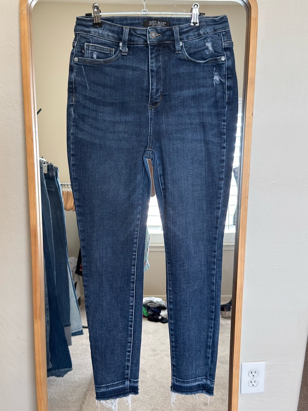 Judy Blue High-Rise Skinny Jeans in Dark Blue